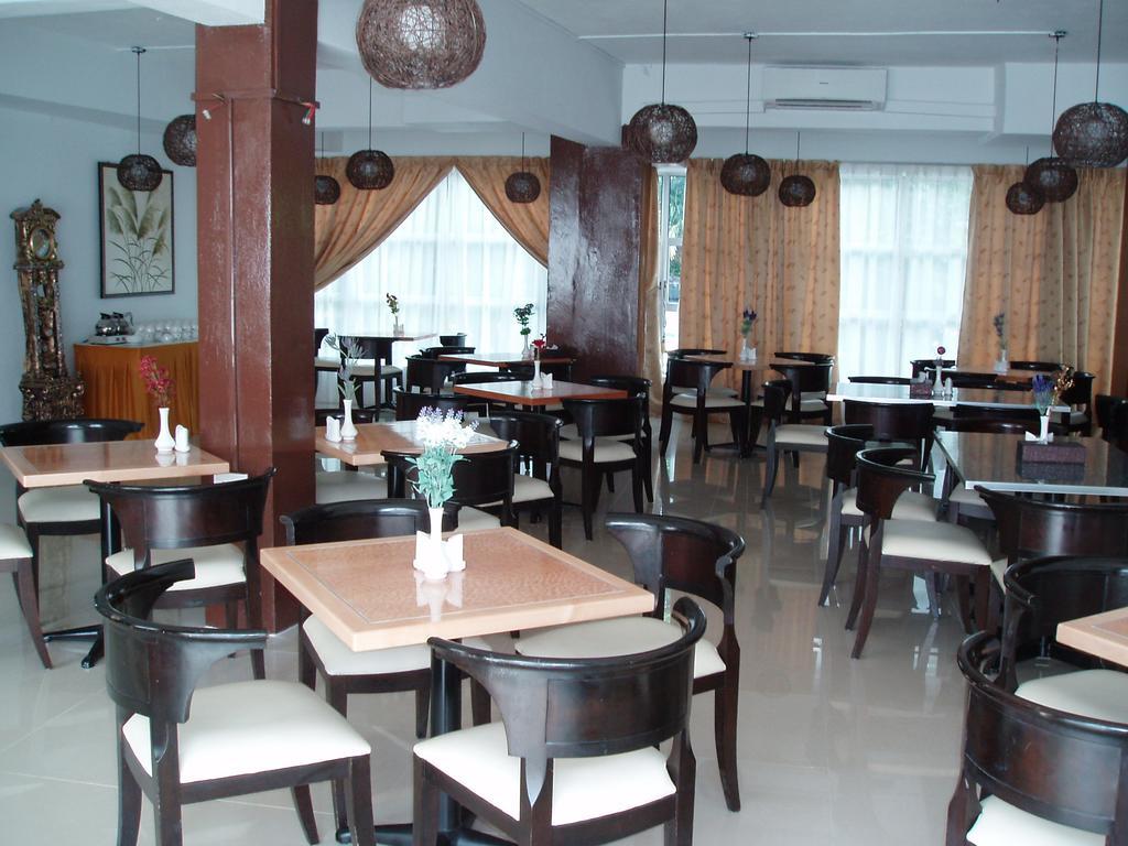 Anum Hotel 3*